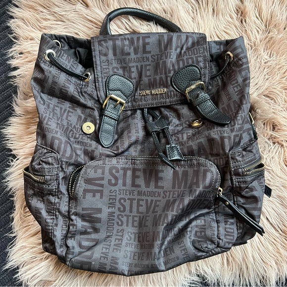 💗5 for $10💗 Steve Madden Mini Black Backpack - Picture 2 of 5